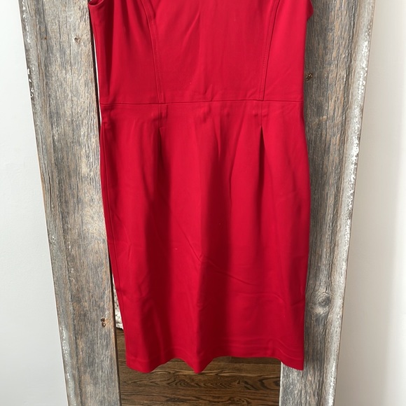 Banana Republic size 8 red sleeveless dress - Picture 4 of 5